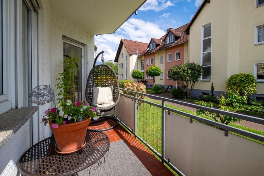 Balkon 2 mit Zugang von Kinder- und Schlafzimmer Etagenwohnung Bad Vilbel / Gronau