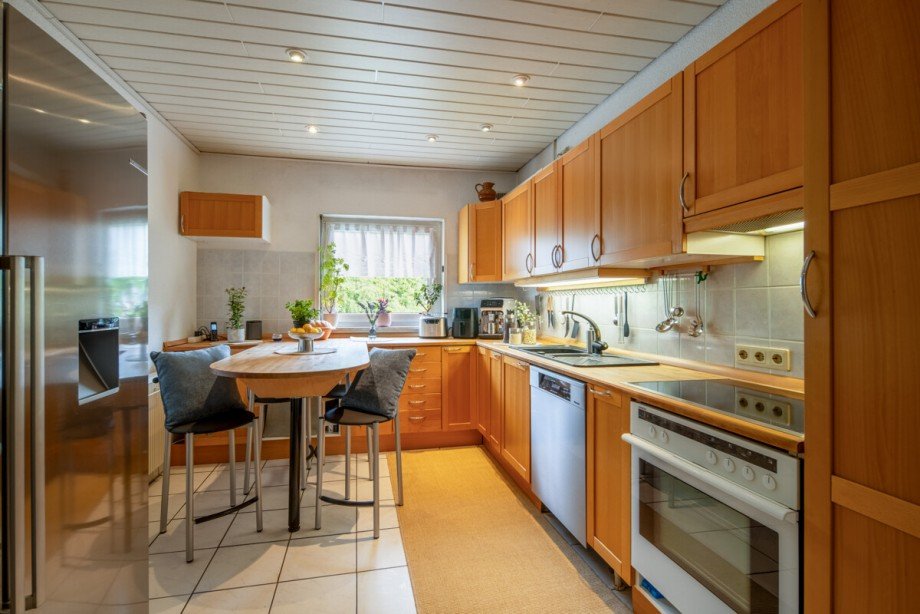 K�che mit Einbauk�che inkl. 1 Etagenwohnung Ober-Ramstadt / Rohrbach