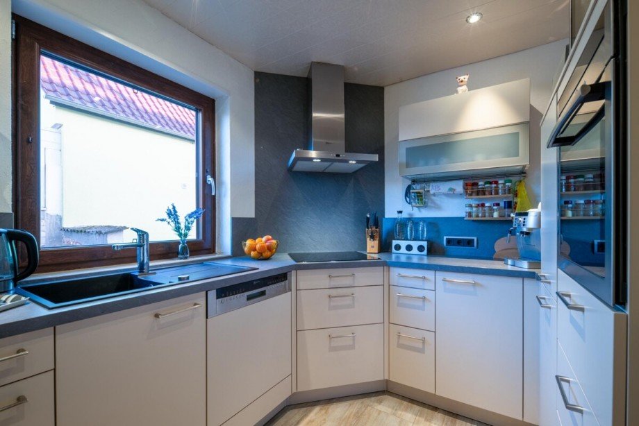 EG- Gut ausgestattete und moderne Einbauk�che Reihenmittelhaus Erzhausen