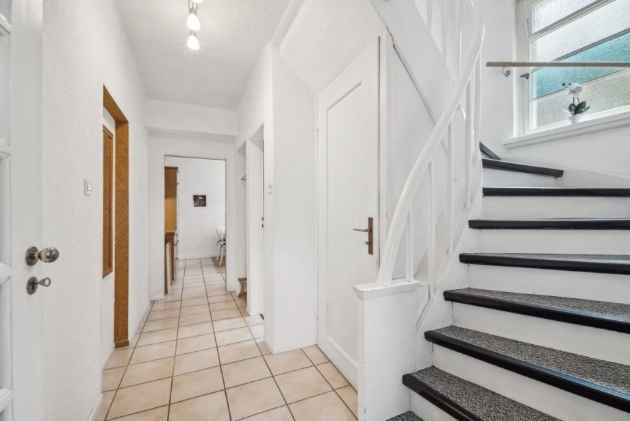 Haus 1 - EG Flur Wohngrundst�ck M�hltal / Trautheim